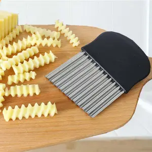 Stainless Steel Manual French Crinkle Cutter Kitchen Accessories Potato Carrot Vegetable Chip Wavy Slicer Potato Cutter