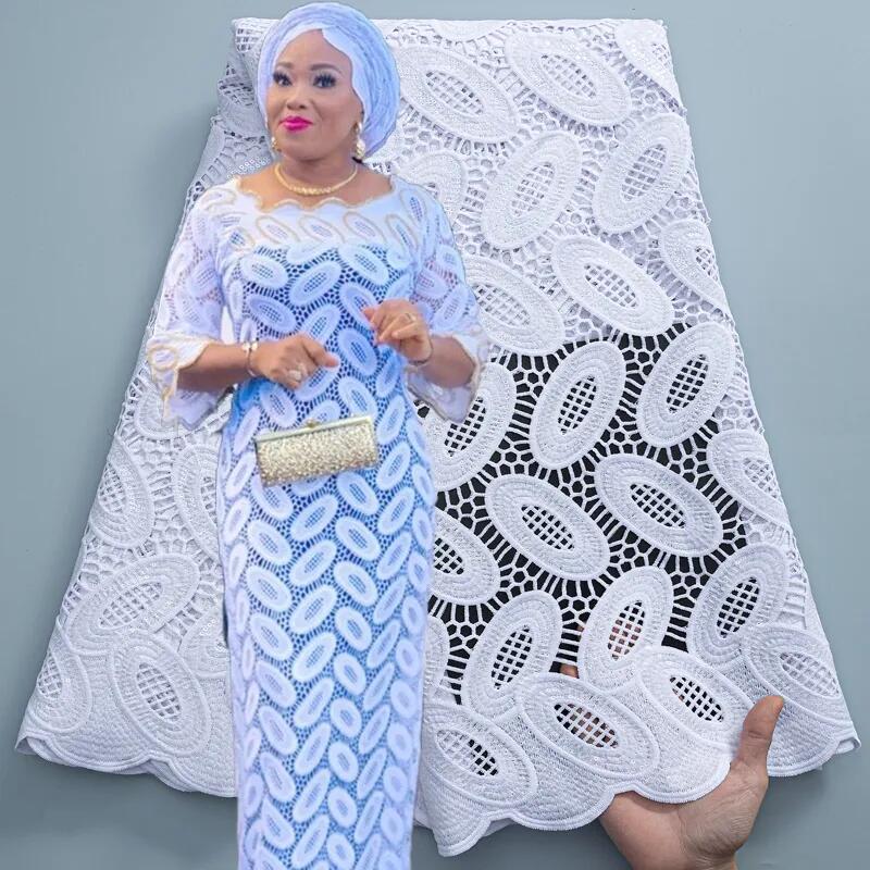 African 2022 Lace Materials Fabric White Dress Ladies Laces Water Soluble Guipure White Lace Fabric for Wedding Dress 3036