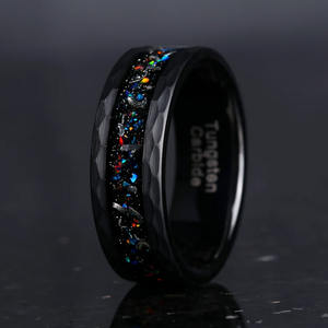 Anillo negro eléctrico de acero de tungsteno personalizado de 8mm con incrustaciones de orquesta colorida, nuevos accesorios de anillo de pareja de moda, anillo de oro - Product Image 4