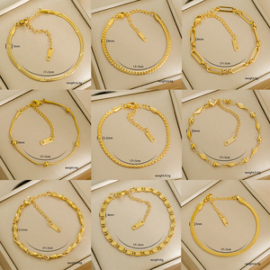 SL092 Bracciale Semplice Stile Europeo e Americano in Acciaio Inossidabile Placcato Oro 18K Unico da Donna - Product Image 3