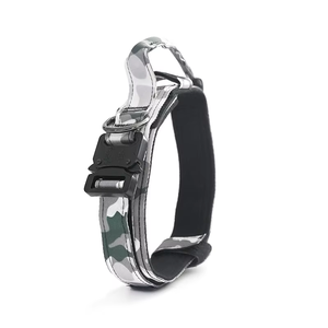 Collar de perro de servicio ajustable resistente de nailon, mango recargable, patrón sólido, Collar táctico duradero para mascotas, pastores alemanes - Product Image 3