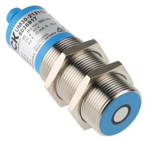 Sensor de Proximidad Ultrasónico Sick 6036918 UM30-213113, Rango de Operación de 200-1300 mm, IP67, 9-30 V, 1 Año de Garantía, en Stock - Product Image 2