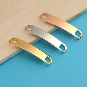 Fabricant de breloques rectangulaires incurvées personnalisées en acier inoxydable, or rose 18 carats, gravure, breloque vierge d'identification pour bracelet - Product Image 3