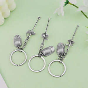 Porte-clés en métal artisanal, <span class=keywords><strong>sabre</strong></span> d'<span class=keywords><strong>anime</strong></span>, épée d'escrime, <span class=keywords><strong>sabre</strong></span>, souvenir, épée de samouraï, mini katana, porte-clés, porte-clés - Product Image 3
