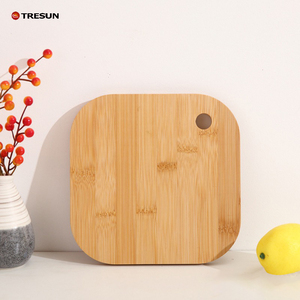 Planche à découper en bois d'acacia de luxe fabriquée à la main planche à découper de cuisine longue durée réversible épaisse - Product Image 5