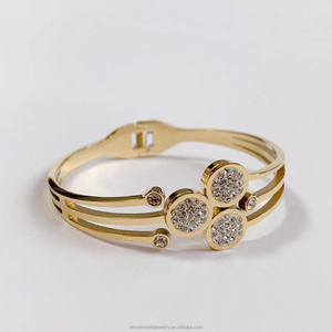 Pulsera de Amistad para Mujer de Acero Inoxidable Chapado en Plata, Brazalete con Gemas, Fabricada por Fashion Charm Bracelets - Product Image 6