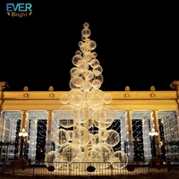 Ventes d'usine : Arbre de Noël artificiel géant décoratif en spirale pour extérieur, Arbre de Noël commercial artistique populaire pour l'extérieur
