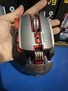 V9 Game Mouse 3200Dpi High-End Elektronische Sport Lol Kleurrijk Licht Bedrade Muis - Product Image 6