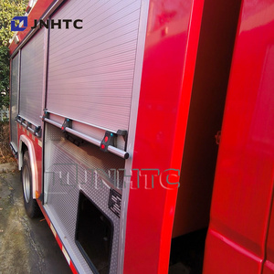 <span class=keywords><strong>Camion</strong></span> de pompiers léger SINOTRUCK 4x2 de haute qualité avec pompe à eau nouvelle condition carburant Diesel lutte contre les incendies Type <span class=keywords><strong>a</strong></span>érien - Product Image 5