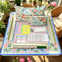 Ensemble de Mahjong Américain pour les Fêtes de Noël, Tuiles de Mahjong en Acrylique à 4 Couches, Accessoires Complets avec Supports de Mahjong, Tapis de Table et Sac