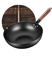 Barbecue portable mini en fonte au charbon de bois avec base en bois et dispositif de sécurité flamme, commande tactile pour 2-3 personnes