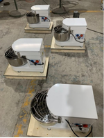 Matériel de boulangerie : Pétrin spirale de table 7L, 750W, 220-240V, garantie 1 an, nouveau modèle.
