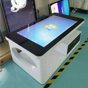 Table de dessin et de <span class=keywords><strong>jeu</strong></span> avec écran tactile pour une utilisation en intérieur dans les centres commerciaux, les expositions, les restaurants, l'éducation et les présentoirs d'accueil - Product Image 2