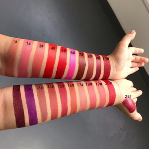 Rossetto Personalizzato Private Label OEM, Rossetto Solido Cosmetico con il Tuo Logo, Finitura <span class=keywords><strong>Matte</strong></span> - Product Image 3