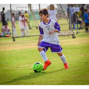 ชุดฟุตบอลสำหรับทีมฟุตบอลจำนวนมาก - บริการ OEM ชุดย้อมสีสำเร็จรูป - Product Image 3