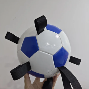 Juguete masticable ecológico personalizado para perros, juguete masticable con forma de balón de fútbol adecuado para masticadores agresivos, juguete interactivo duradero para mascotas. - Product Image 2