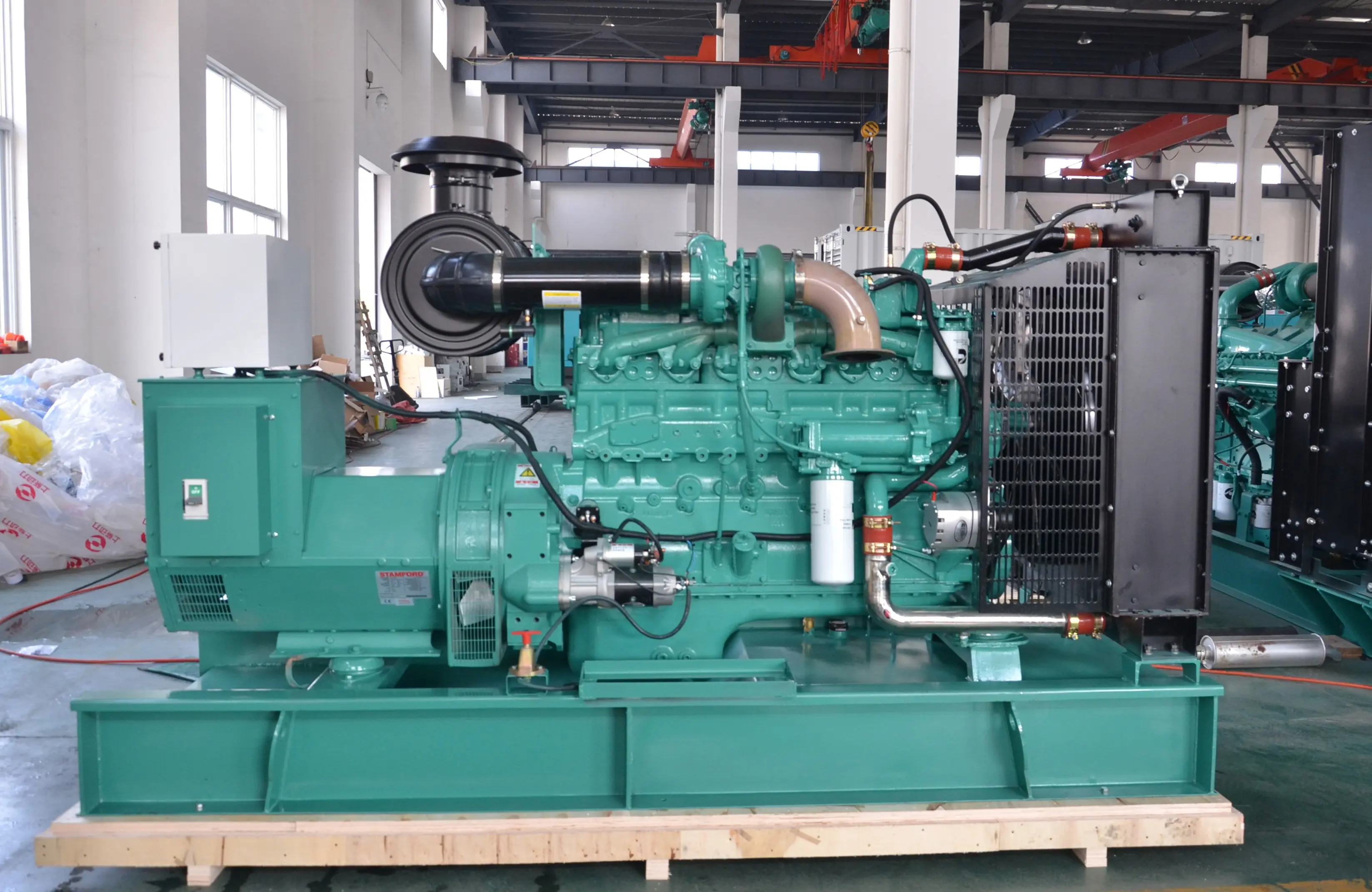 220kva Generator 200kw Diesel Generator Set Cummins 250 Kva Generator Silent