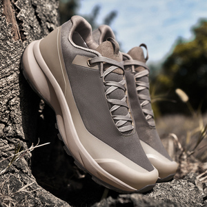 Chaussures de randonnée et de trekking pour hommes, haute qualité, personnalisées, hiver/été, sport de plein air, baskets décontractées blanches, empeigne en mesh, semelle extérieure en caoutchouc - Product Image 2