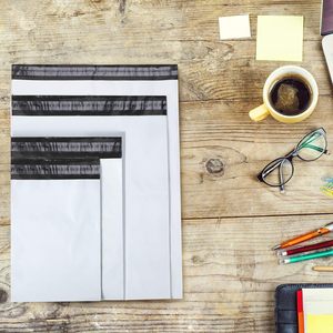 Fournitures d'expédition pour petites entreprises VANTUR, taille et épaisseur personnalisées, blanc uni, imperméable, auto-adhésif, adhésif puissant, HDPE/LDPE - Product Image 5