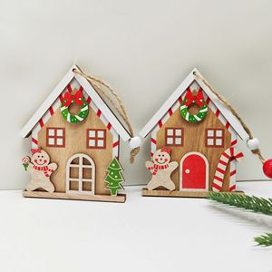 Ornement suspendu en bois en forme de maison de pain d'épices, rouge et blanc, décoration de Noël, cadeau artisanal - Product Image 2