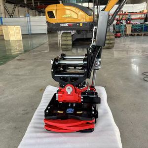 Rotateur hydraulique de paume résistant à l'usure avec couplage rapide pour excavatrice de 5 à 8 tonnes - Product Image 2