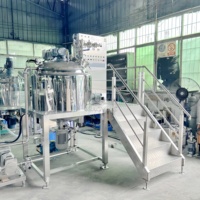 Machine émulsifiante sous vide d'homogénéisateur de sauce mayonnaise 1000L homogénéisant le fromage crème corporelle cosmétique faisant la Machine