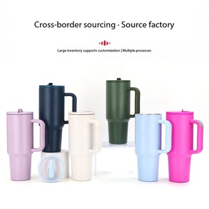 Seau à glace isotherme en acier inoxydable de 40 oz avec poignée de voiture, couvercle à ventouse, anti-chute, portable, avec paille, design moderne - Product Image 1