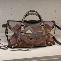 Nouvelle Collection Printemps 2026 Cityfirst Sac Moto Style Urbain Audacieux Riveté Fourrure Synthétique Fermeture Éclair Polyester Sac à Main Bandoulière