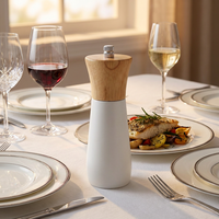 Moulin à poivre et à sel manuel en bois massif, en acier inoxydable, compatible micro-ondes, noir et blanc, pour cuisine et table, vente en gros