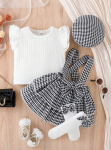 Conjunto Casual de Cuatro Piezas para <span class=keywords><strong>Niñas</strong></span>, Verano 2025, Cuello Redondo, Top con Mangas Volantes, Vestido a Cuadros, Calcetines y Sombrero para <span class=keywords><strong>Niñas</strong></span> - Product Image 5