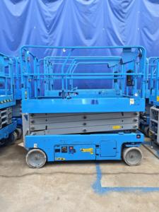 ลิฟท์ยกกรรไกรเก่าและใช้ GS2646ปี2016และ<span class=keywords><strong>2017</strong></span>ความสูงในการทำงานสูงสุด9.96เมตร Capacity454kg แพลตฟอร์ม - Product Image 3