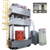 Presse hydraulique à trois poutres et quatre colonnes pour la fabrication d'éviers en composite et de lavabos en quartz