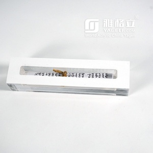 Support de présentation de gâteau d'anniversaire en acrylique transparent à 3 niveaux, personnalisable, avec rangement, couleur et logo sur mesure - Product Image 6