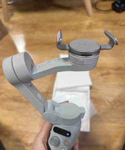 Osmo <span class=keywords><strong>Mobile</strong></span> <span class=keywords><strong>SE</strong></span> ตัวกันสั่นแบบมือถือ พร้อมระบบติดตาม ActiveTrack 6.0 ติดตามวัตถุอัตโนมัติ ซูมได้ - Product Image 4