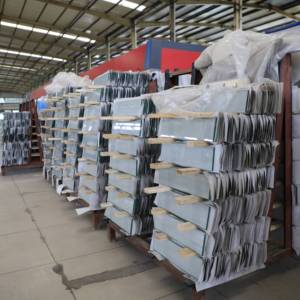 Estantes de Esquina para Baño de Hotel o Apartamento Modernos, Vidrio Templado de Seguridad Flotado Duradero de 4mm/6mm/8mm/10mm, Tamaño y Forma Personalizados - Product Image 4