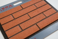Briques réfractaires décoratives isolantes à bas prix, briques rouges résistantes aux acides, briques d'argile du Honduras pour le jardin au Nigéria