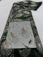 Tissu KC de luxe vert armée en maille dentelle, tulle brillant orné de plumes de paon et de sequins pour tenue de banquet de mariage à Dubaï