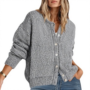 Cardigan gris en tricot pour femme, boutonné sur le devant, manches longues, col en V, pull décontracté, couleur unie, 100% acrylique, vêtements d'automne - Product Image 1