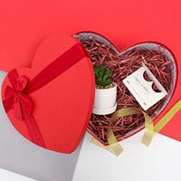 Emballage de fleurs pour la Saint-Valentin en forme de coeur rouge boîtes-cadeaux florales en carton pour demoiselle d'honneur faveur de fête de mariage