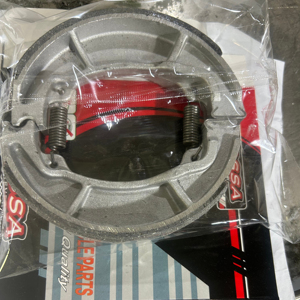 Pastilla de Freno para Motocicleta <span class=keywords><strong>NAVI</strong></span>-110 para <span class=keywords><strong>HONDA</strong></span>, Piezas de Motocicleta de China, Pieza de Motocicleta de la Mejor Calidad - Product Image 1