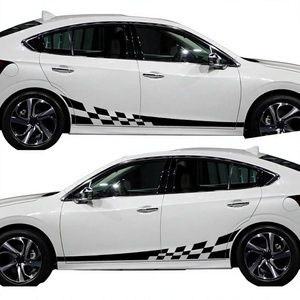 Vinilo Adhesivo para Coche de Carreras con Franja Lateral y Bandera a Cuadros para Puerta de Auto o Camioneta - Product Image 3