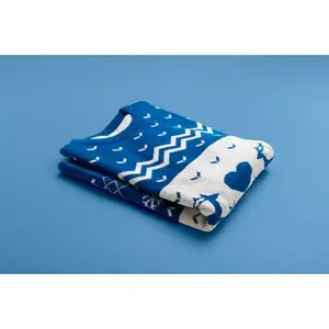 Suéter de Botellas de PET Recicladas, Merchandising Sostenible - Product Image 2