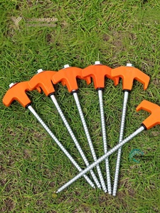 Piquets de tente avec poignées en plastique orange, clous de sol en spirale en acier inoxydable pour le camping en plein air, utilisables en toutes saisons - Product Image 4
