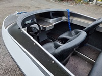 Bateau à réaction de course en aluminium Kinocean 2025 avec moteur hors-bord 4 cylindres de 1812 cm3 pour le surf sur lac et les aventures en plein air