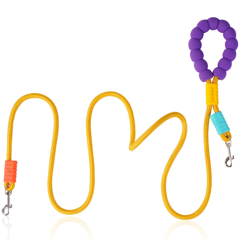 สีเหลือง