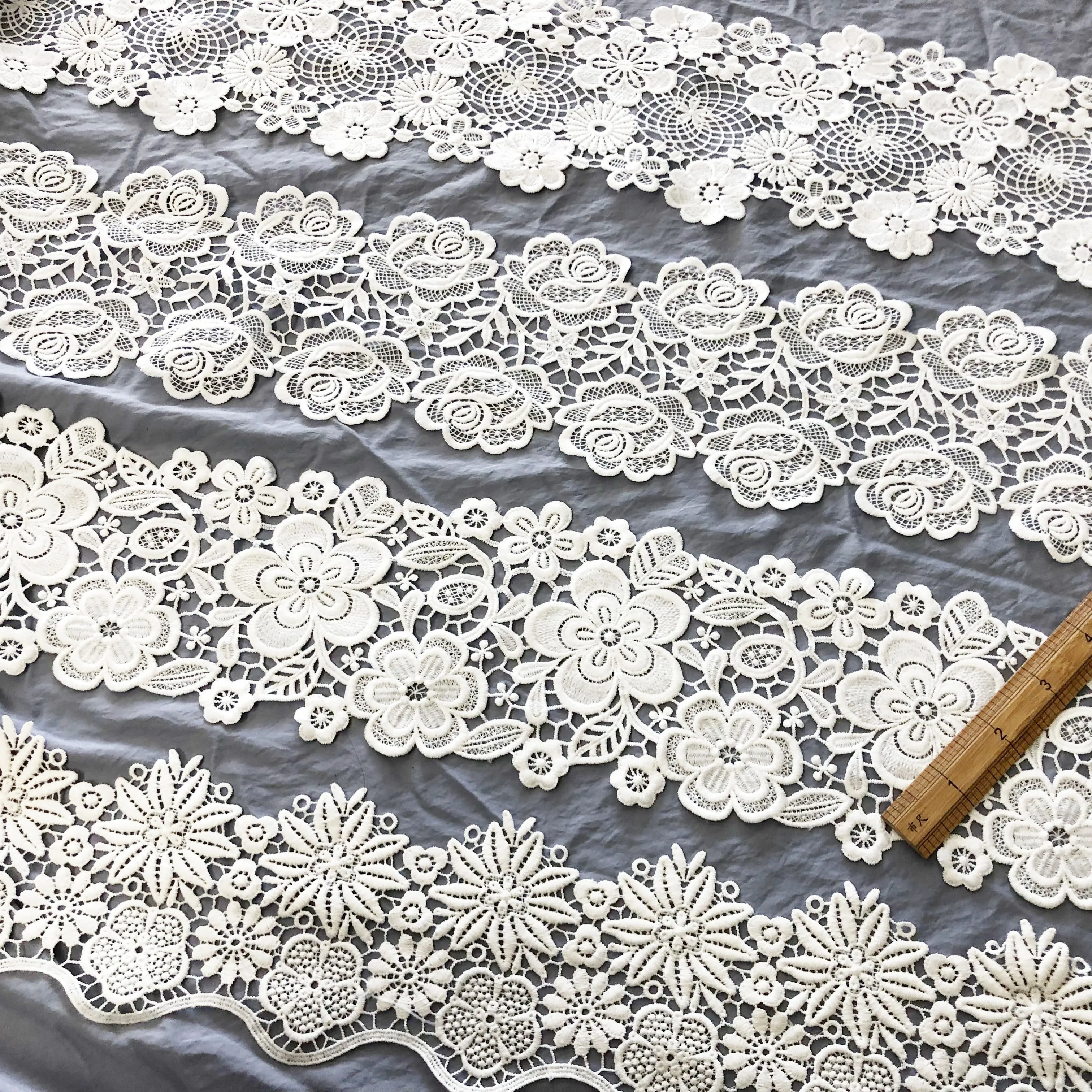 Dentelle brodée en coton blanc personnalisée, garniture de dentelle de lait, tissu de bord, rubans de bordure