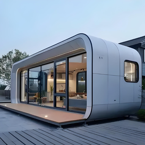 Capsula dello spazio abitativo con un forte senso della tecnologia - Product Image 1