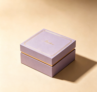 Boîte cadeau en papier recyclable de luxe personnalisée avec fermeture magnétique, estampage à chaud en or, boîte rigide en carton pour bijoux, parfum, écharpe, cadeau