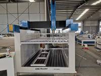 Machine de gravure pour l'industrie de la mousse en bois, 1325, routeur de table cnc vertical, 5 axes cnc