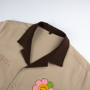 Camicie Casual con Logo personalizzato a <span class=keywords><strong>maniche</strong></span> <span class=keywords><strong>corte</strong></span> da uomo 100% cotone a contrasto di colore con stampa in ciniglia ricamata camicie da uomo - Product Image 3